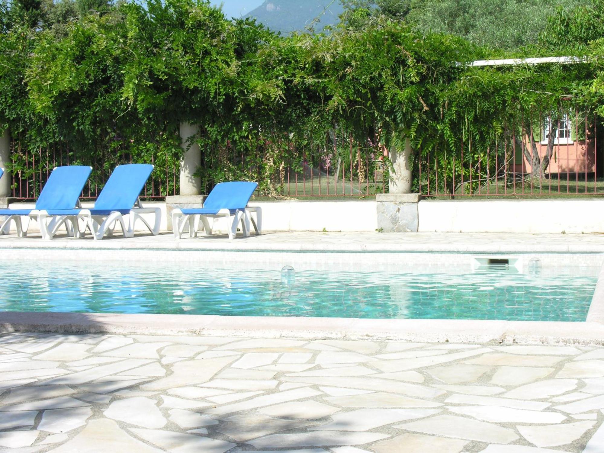 Domaine Le Clos Des Oliviers Sorbo-Ocagnano Bilik gambar